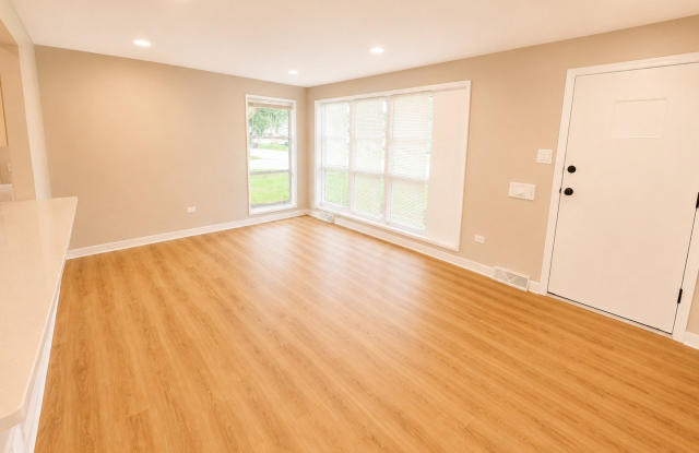 14603 S Avalon Avenue Gallery 3