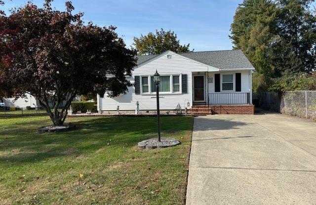 356 LAKESIDE Boulevard photos photos