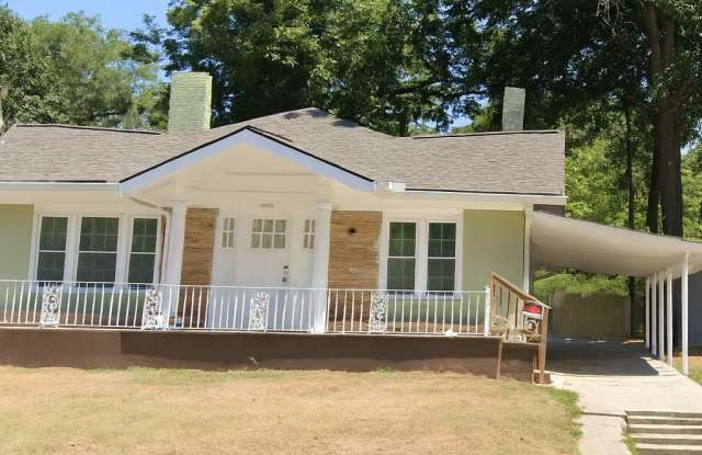 1011 Joseph E Boone Boulevard NW photos photos