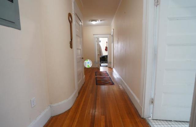 174 Harvard St. photos photos