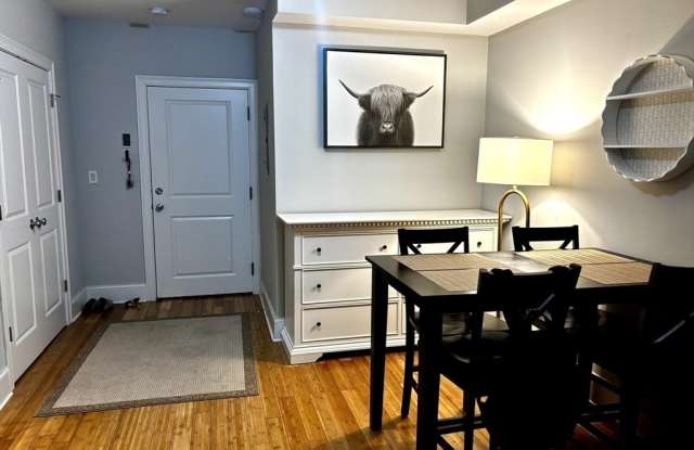 361 West Broadway photos photos