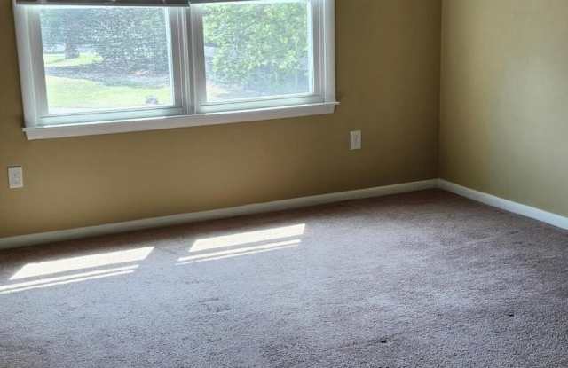 19 Scotch Pine Drive photos photos