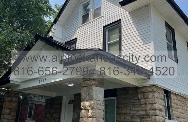 2958 Lockridge Avenue photos photos