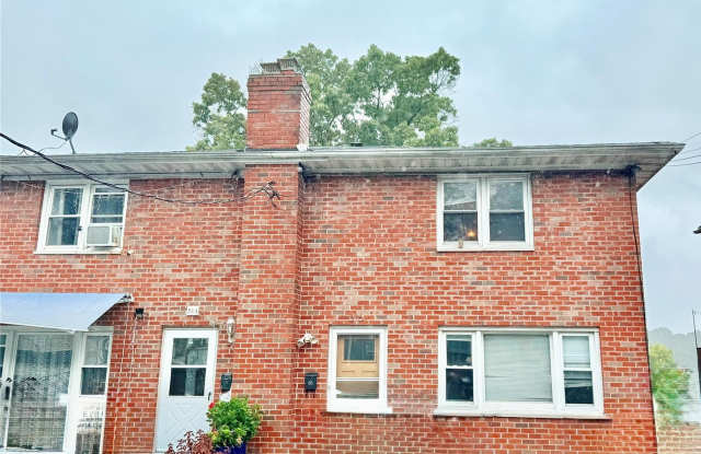 516 McLean Avenue photos photos