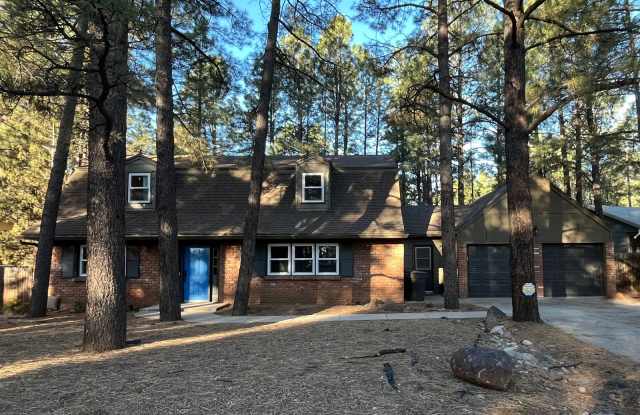 Lease Takeover Starting June 1st | Spacious 5-Bedroom Home Near Downtown Flagstaff photos photos