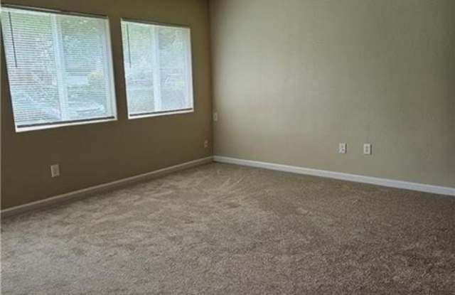 6105 Bromley Court Gallery 4