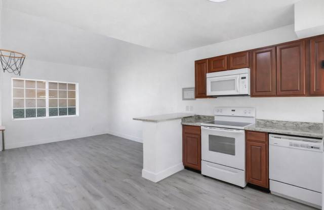 Townhouse/Garage/Gated photos photos