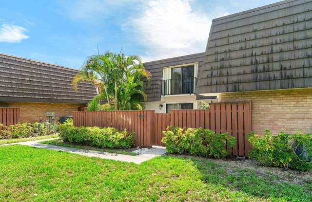 1619 16th Court unit: 26 photos photos 1619 16th Court unit: 26 photos photos