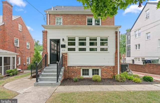3418 PENNSYLVANIA Avenue SE photos photos