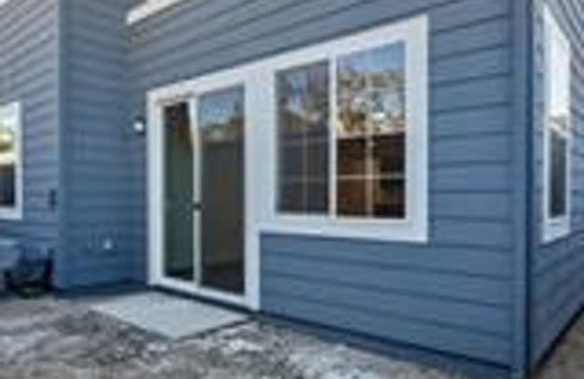 4 BR, 3.5 BTH Home in Desirable Granite Bay - FOR RENT Gallery 4