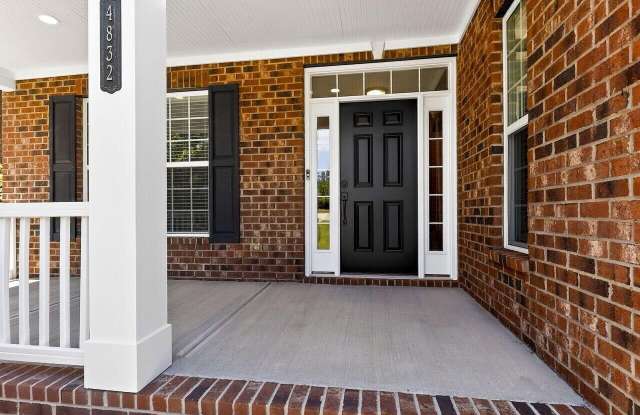 4832 Millens Bay Court Gallery 3