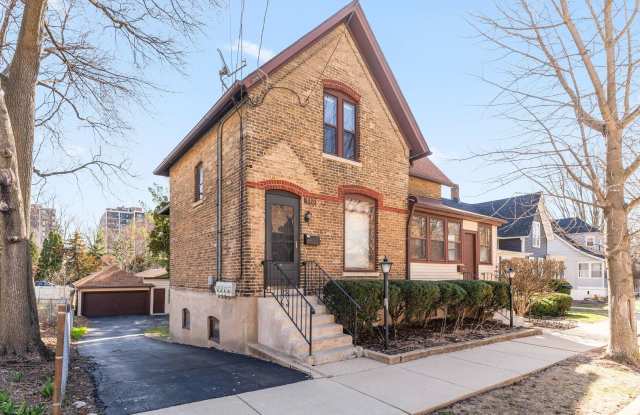 113 Elm Street - 113 Elm Street, Elgin, IL 60123
