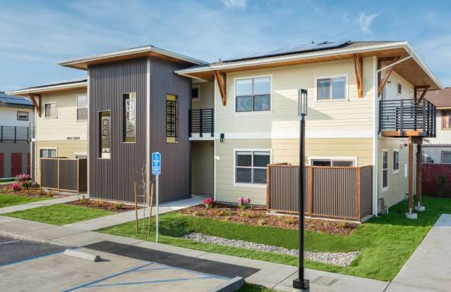 3049 Smith Ln Gallery 1