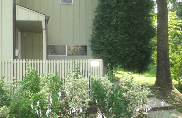 11571 LINKS DRIVE Gallery 2