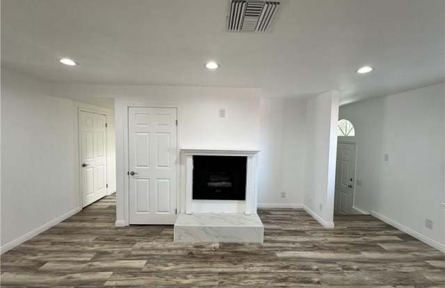 14650 Lassen photos photos