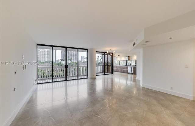 1000 Island Blvd photos photos 1000 Island Blvd photos photos