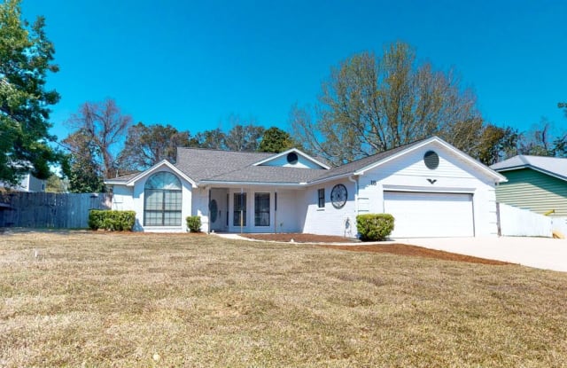 18 Meigs Drive - 18 Meigs Drive, Lake Lorraine, FL 32579