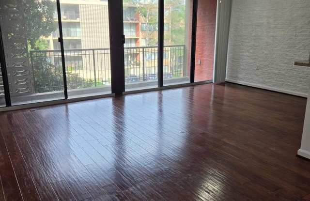 16 S VAN DORN ST #201 Gallery 3