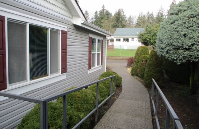 5020 38th Avenue NW - 5020 38th Avenue Northwest, Wollochet, WA 98335