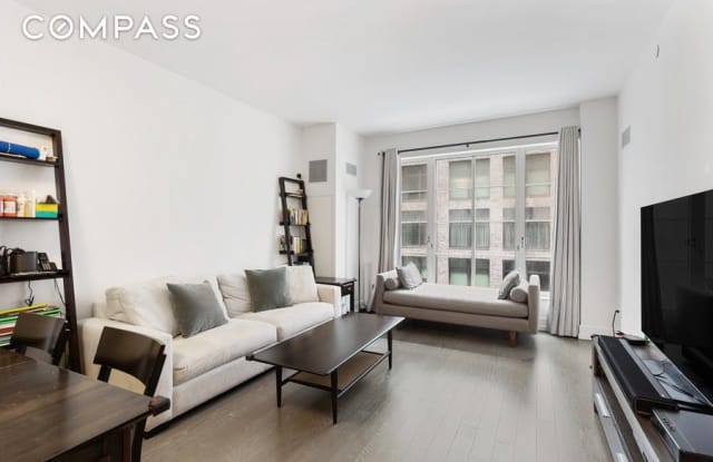 70 Charlton Street - 70 Charlton St, New York City, NY 10014