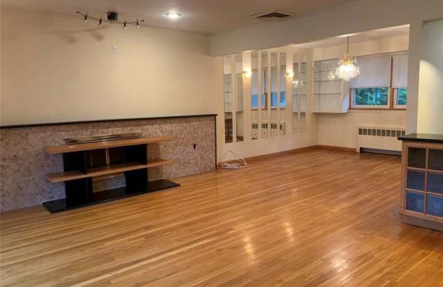 2 Stuart Drive Gallery 3