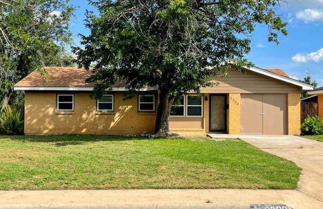Newly Renovated 3-Bedroom, 2-Bath Home in Quiet Neighborhood photos photos