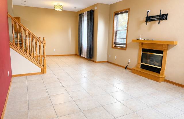 13849 Hyacinth Drive Gallery 2