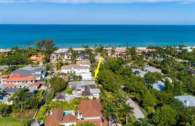 150 1st AVE N - 150 1st Avenue North, Naples, FL 34102