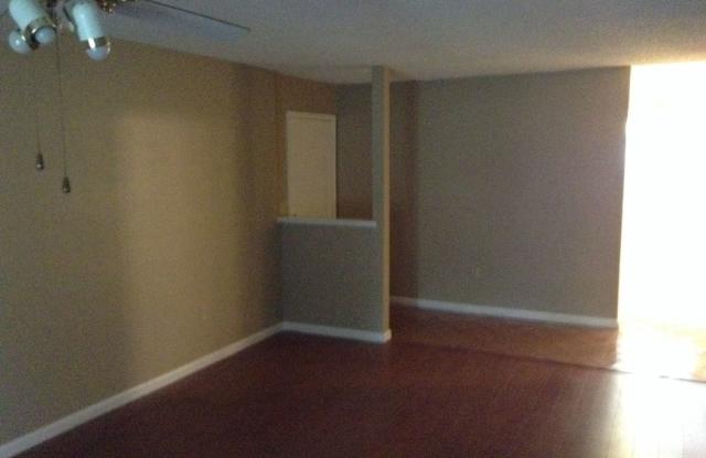 4120 Plantation Cove Drive Unit 301 Gallery 2