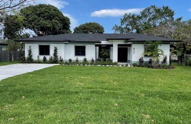 6721 SW 62nd Ct photos photos