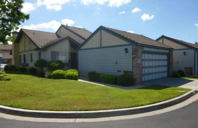 426 Hanford Glen Gallery 2