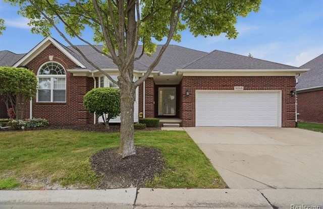 3265 Galaxy Boulevard photos photos