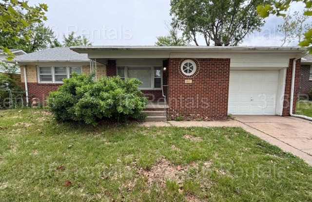 $1000 - 3 bedroom/ 1 bathroom - Gorgeous Home! photos photos