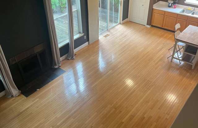 5940 Cayman Boulevard Gallery 4