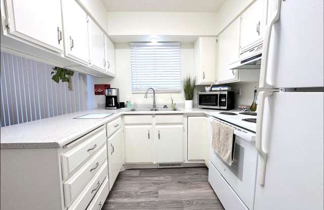 29-47 West 100 South photos photos