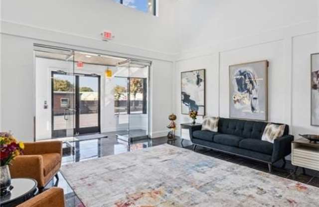 4419 Cowan Road Gallery 4