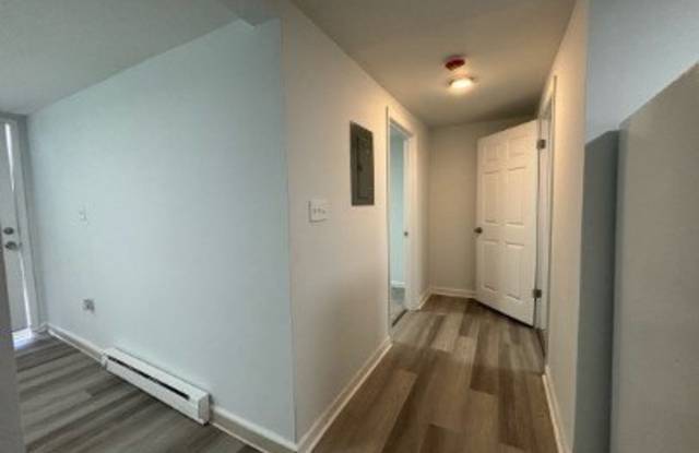 2212 Murchison Road Gallery 3