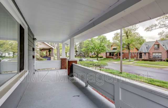 465 W Breckenridge Gallery 2
