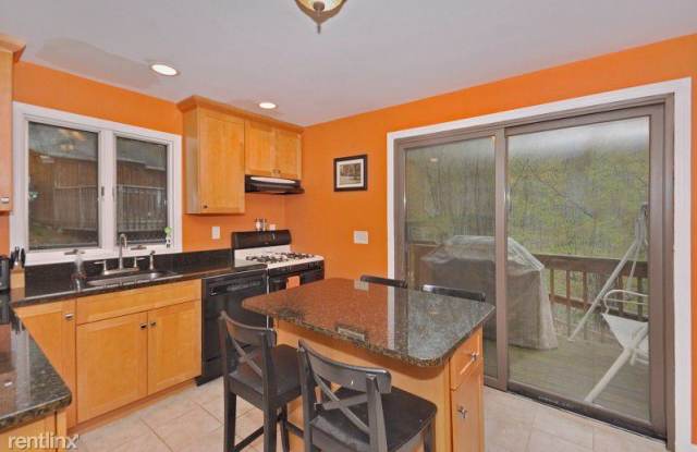 43 twin Oaks Trail Gallery 3
