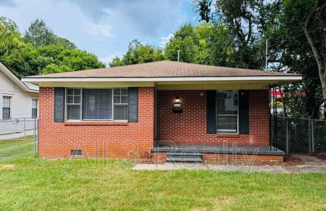 1619 Yancey Ave photos photos