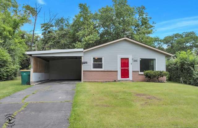 1947 Beacon Boulevard Gallery 2