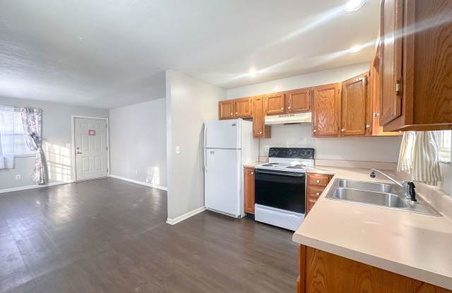 1326 S Elizabeth Street photos photos