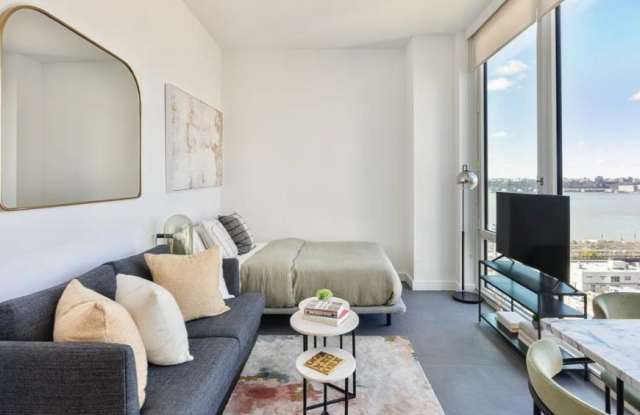 636 West 30th St. Gallery 2