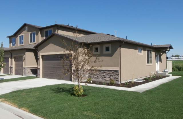 Brand New Luxury 3 Bedroom 2.5 Bath with Office & Family Room for Rent Richmond, Utah photos photos