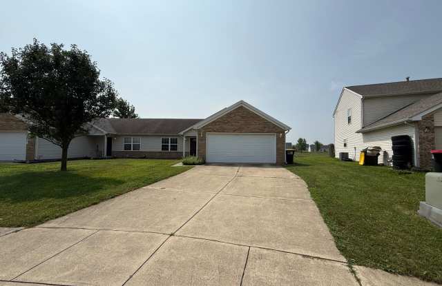 2 bedroom and 2 bathroom Duplex located in West Lafayette school district! Gallery 3