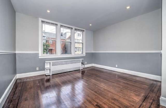 1019 SUMMIT AVE - 1019 Summit Avenue, Jersey City, NJ 07307