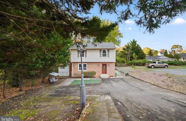 1328 DOLLEY MADISON Boulevard photos photos