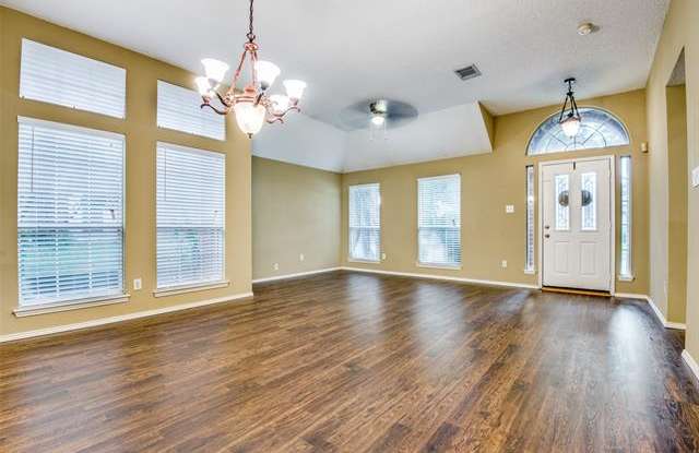 2920 Brittany Lane Gallery 4