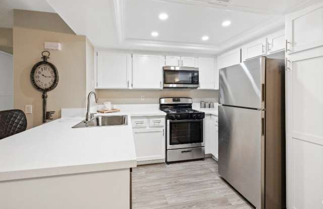 The Oaks Apartments photos photos