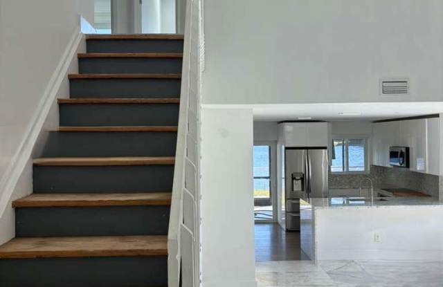 11705 Northwest 12th Street photos photos